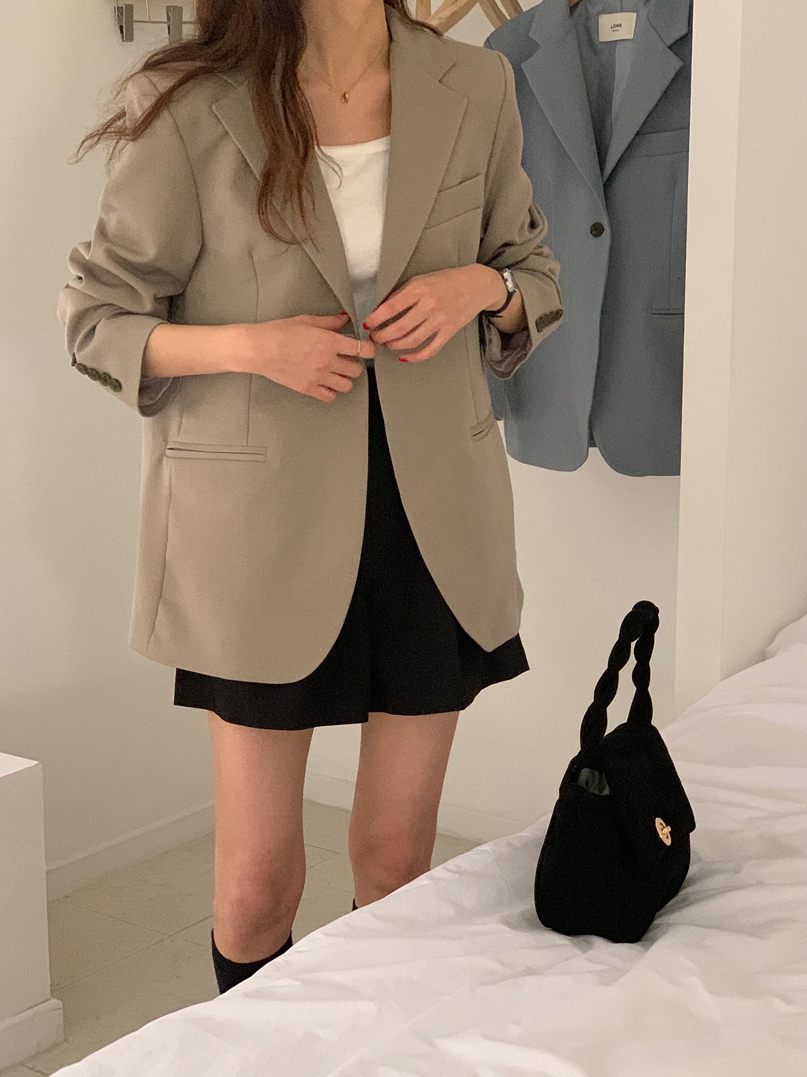 오버무드 여성 루즈핏 원버튼 베이직 캐주얼 정장 오피스 하프 자켓 5color - 상품 이미지