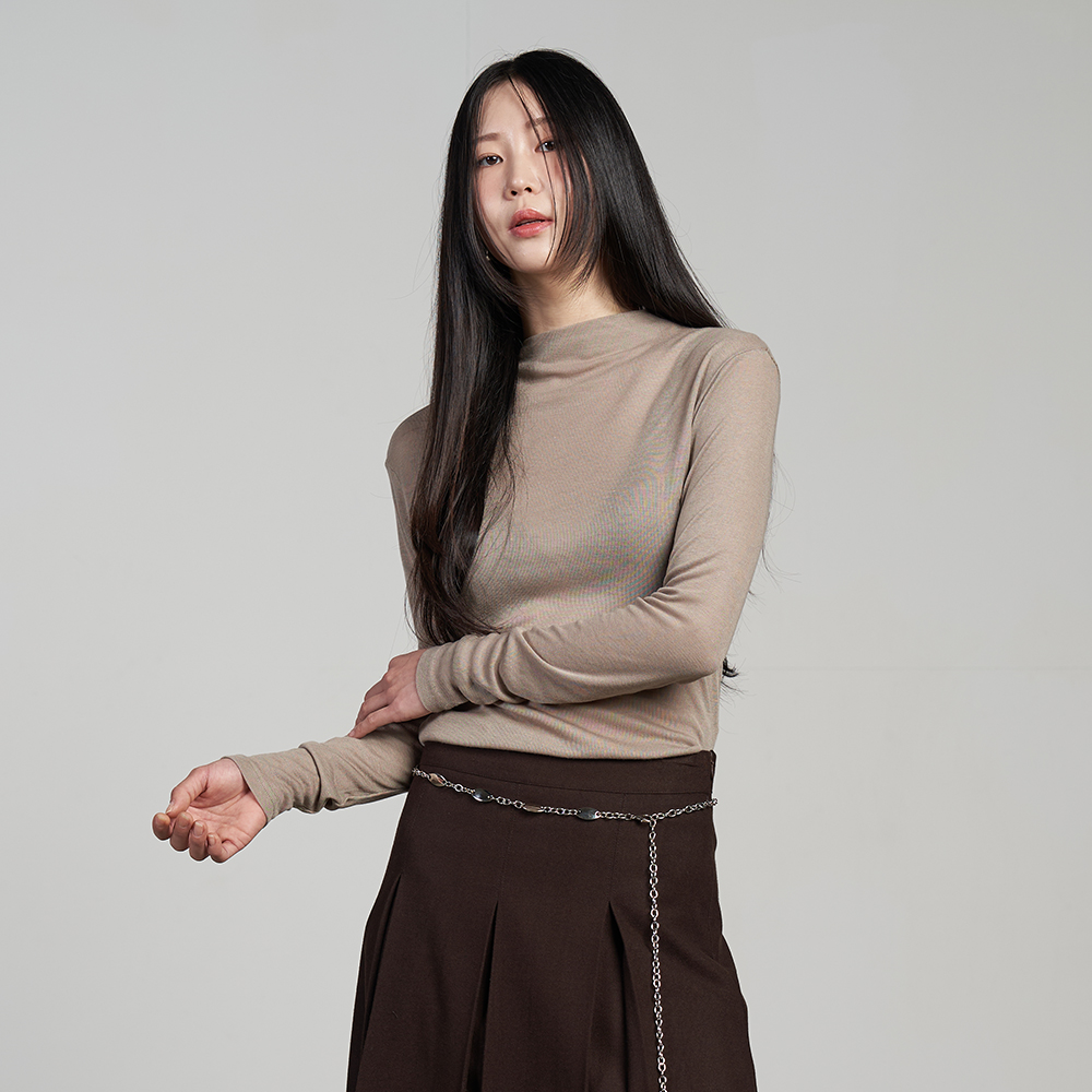 320쇼룸 모크넥 울 롱 슬리브 티셔츠 모카 베이지 - 상세 이미지 2