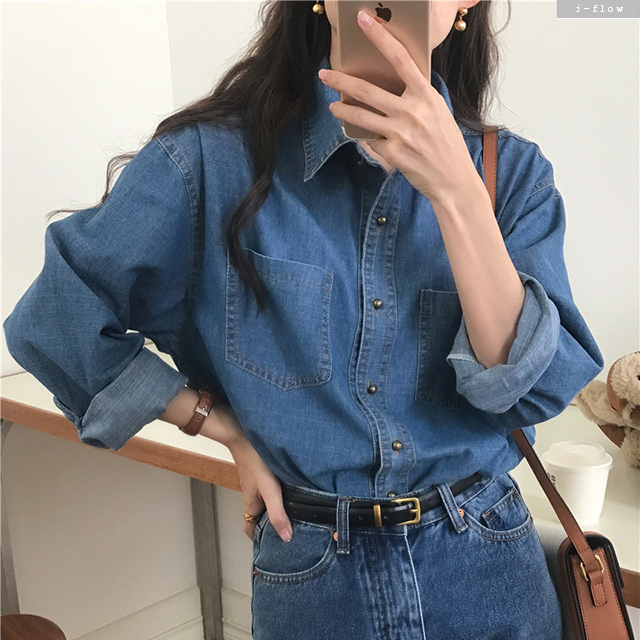 스모키 데님 금장버튼 오버핏 카라 셔츠 2col 가을 봄 하프 루즈핏 포켓 제이플로우 - 상세 이미지 3