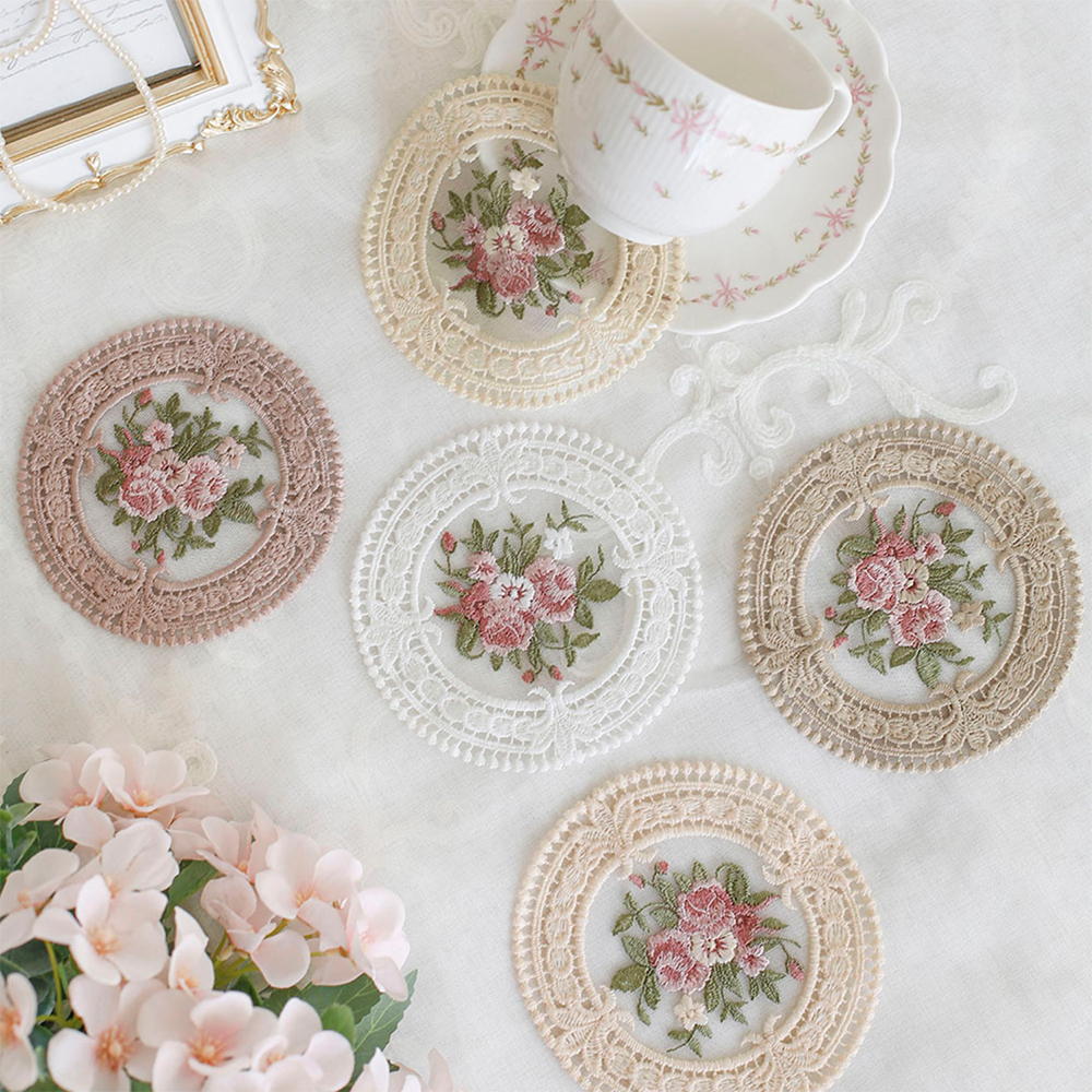 마리안느 고급 컬러 레이스 식탁 테이블 매트 깔개 코스터 찻잔 컵 소품 장식 원컵매트