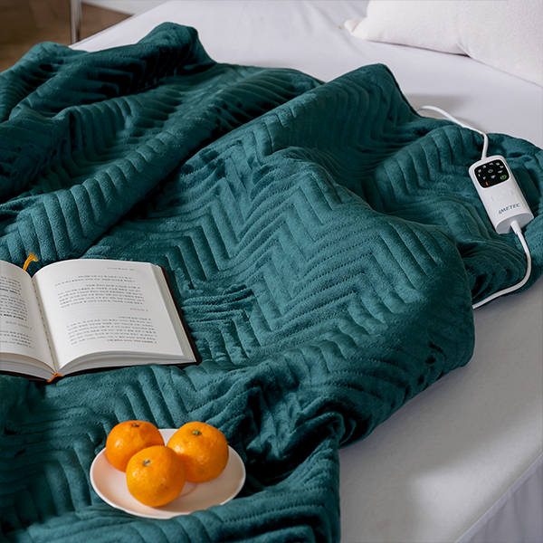 이메텍 프리미엄 벨벳 전기담요 GOK-097 (에메랄드그린)