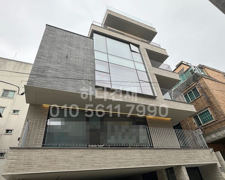 모노타일 롱와이드 500x50x17T 모던블랙, 연브라운 / 하다건재 시공사례