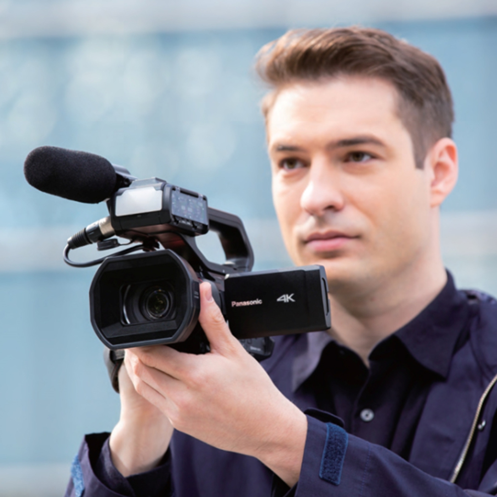 방송용카메라 파나소닉 4K 디지털 캠코더