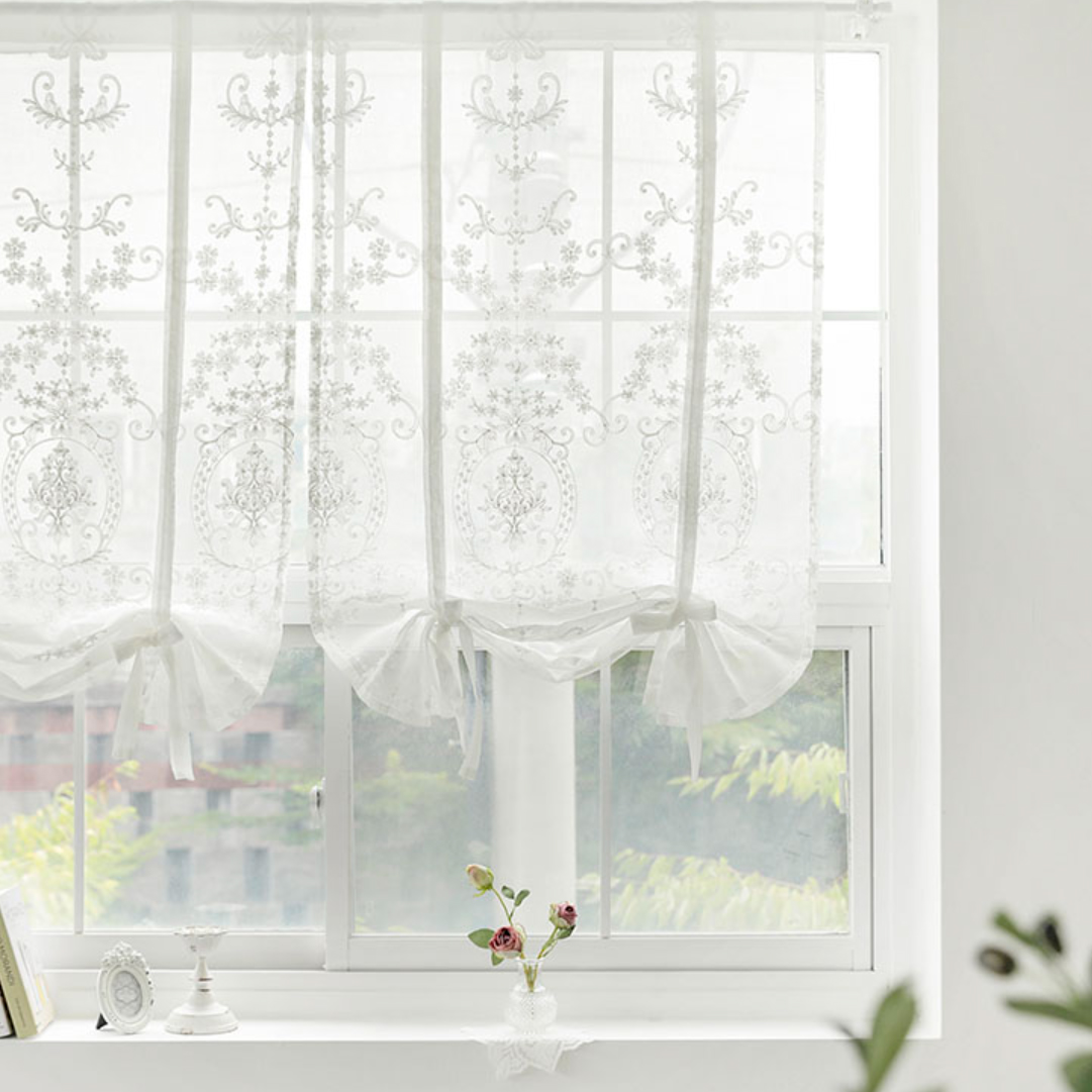 쥴리 리본 롤업 화이트 레이스 자수 바란스 반창 문 가리개 커튼 가림막 80x140cm
