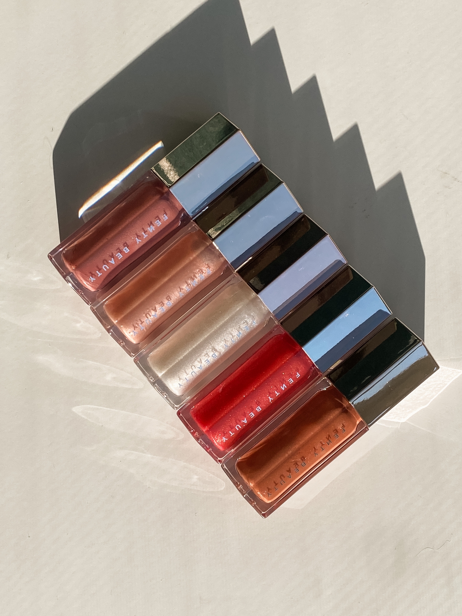 펜티뷰티 글로스 밤 립글로스 유니버셜 립 루미나이저 9ml - 상품 이미지