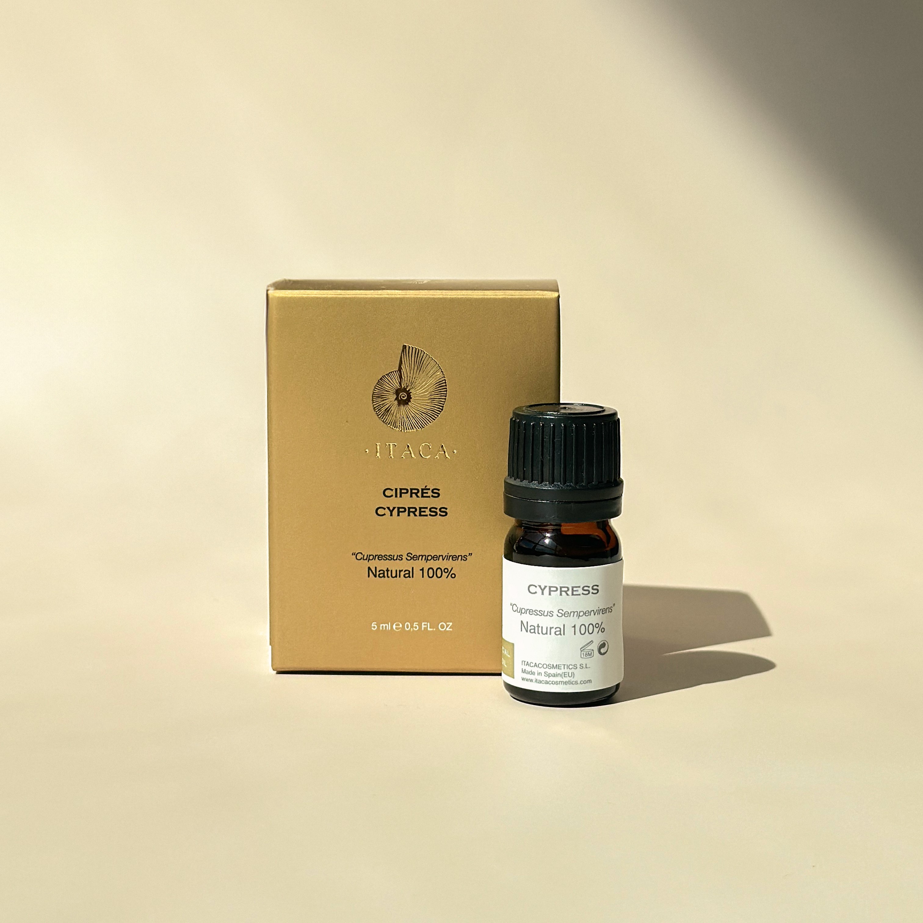 이타카 사이프러스 에센셜 오일 5ml 수렴 지성 노화 여드름 체액밸런스