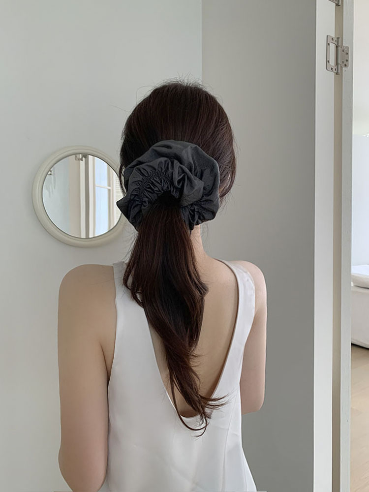 셀프러브 오버플레어 스크런치 - 오버사이즈 매트 무광 바스락 볼륨 풍성 빅사이즈 곱창밴드 이미지 8