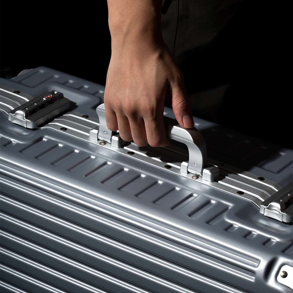 토부그 스틸 캐리어 기내용 대형 55cm 67cm(24인치) 77cm(28인치) 여행용가방