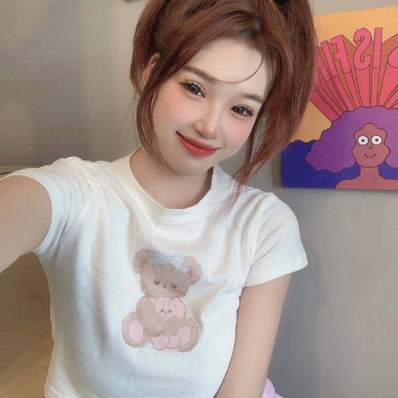 뉴진스 다니엘 반팔 티셔츠 공항패션 프린트 크롭탑 의상 옷 패션 - 상세 이미지 4