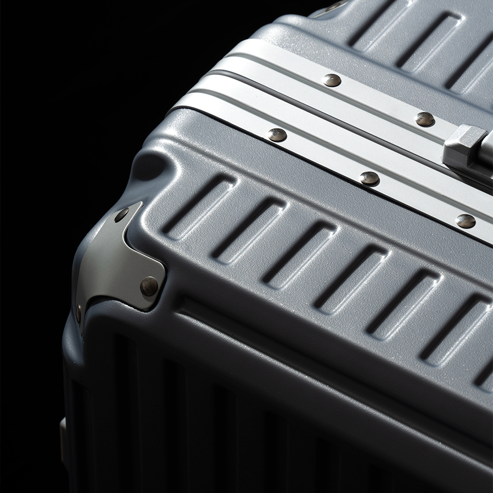 토부그 스틸 캐리어 기내용 대형 55cm 67cm(24인치) 77cm(28인치) 여행용가방