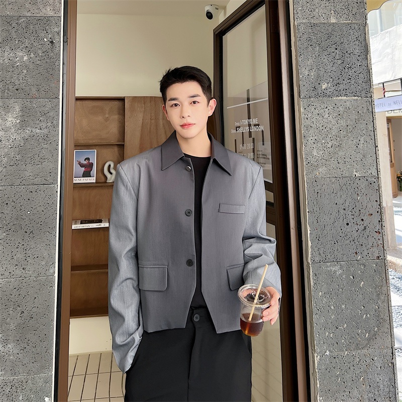 클래식 크롭 자켓 남성 그레이 그라데이션 유니크 디자인 캐주얼정장 하객룩 남친룩 패션 코디 - 상세 이미지 2