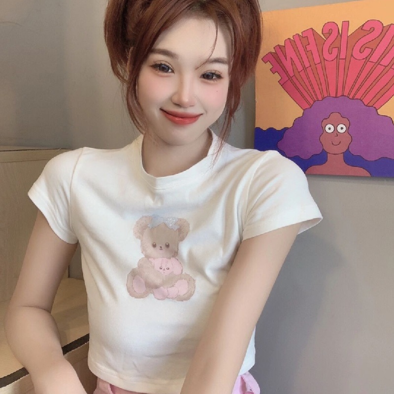 뉴진스 다니엘 반팔 티셔츠 공항패션 프린트 크롭탑 의상 옷 패션 - 상세 이미지 5