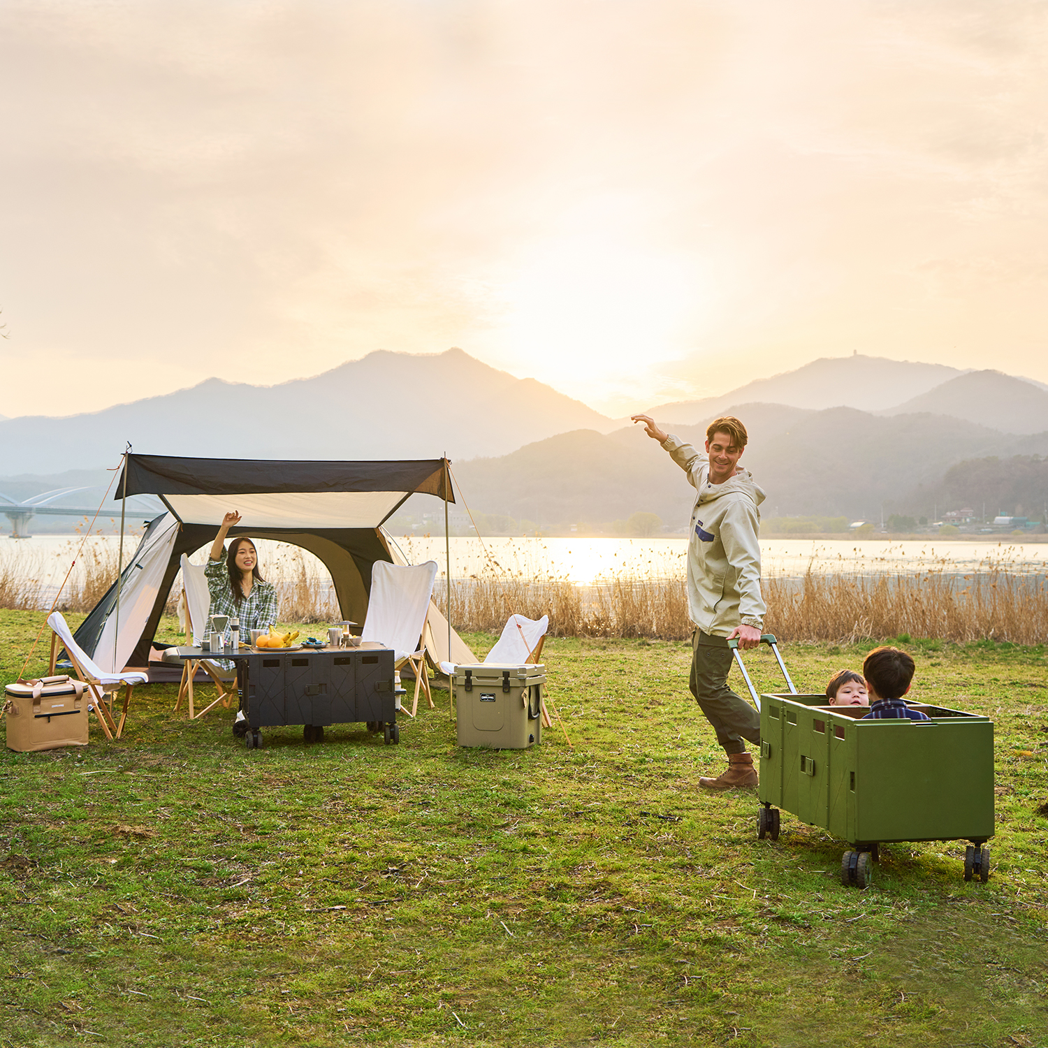 코드리빙 웨건 테이블 캠핑웨건 캐리어 카트 광폭휠 풋브레이크 상판포함 2세대