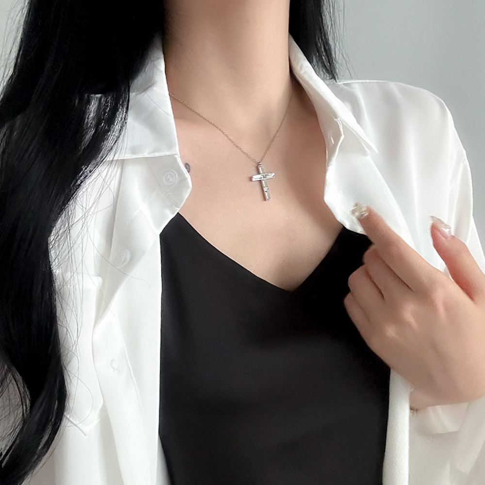 [당일출고] 십자가 크로스라인 크리스탈 큐빅 슬림 체인 팬던트 목걸이 [실버] N661 - 상세 이미지 2