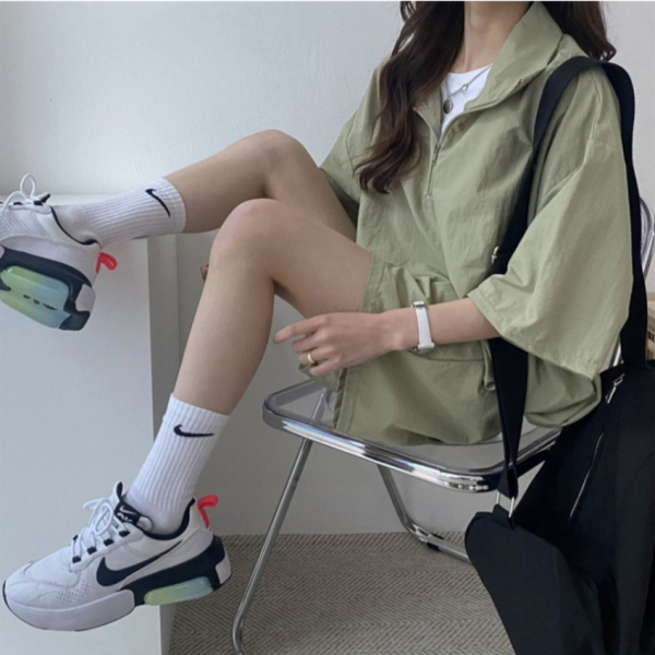 여성 오버핏 캐주얼 하프집업 바람막이 상하의세트 이미지 8