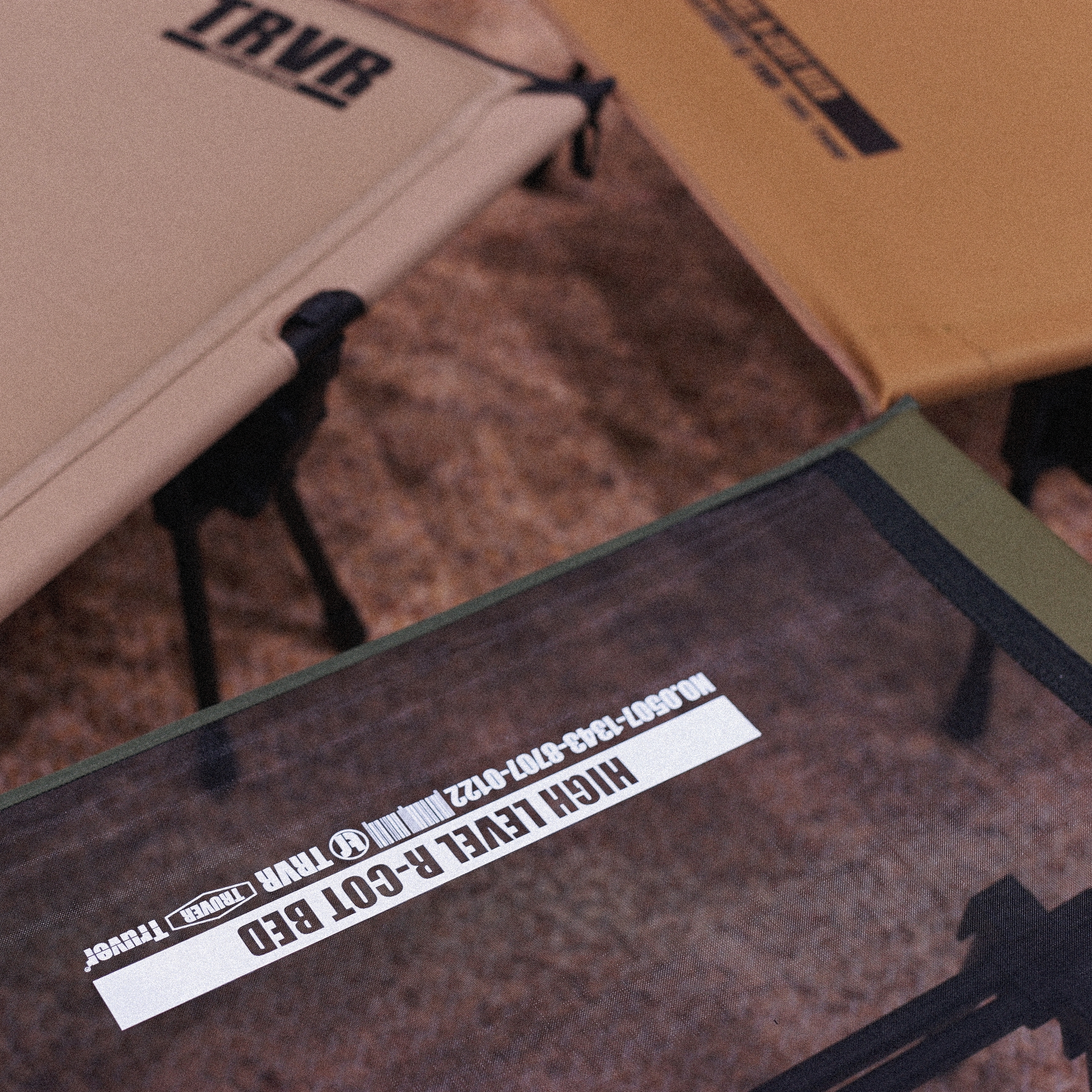 트루버 캠핑 야전침대 휴대용 와이드 매트 기본스킨+프레임 세트