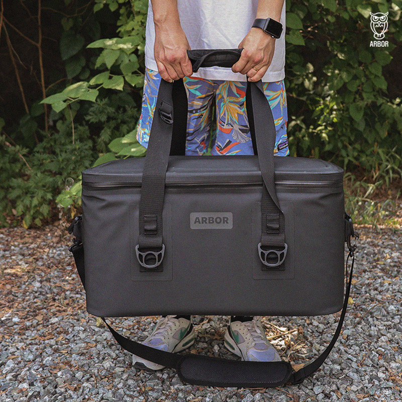 아버 아웃도어 소프트 쿨러 백 33L 보냉가방 대형 아이스박스