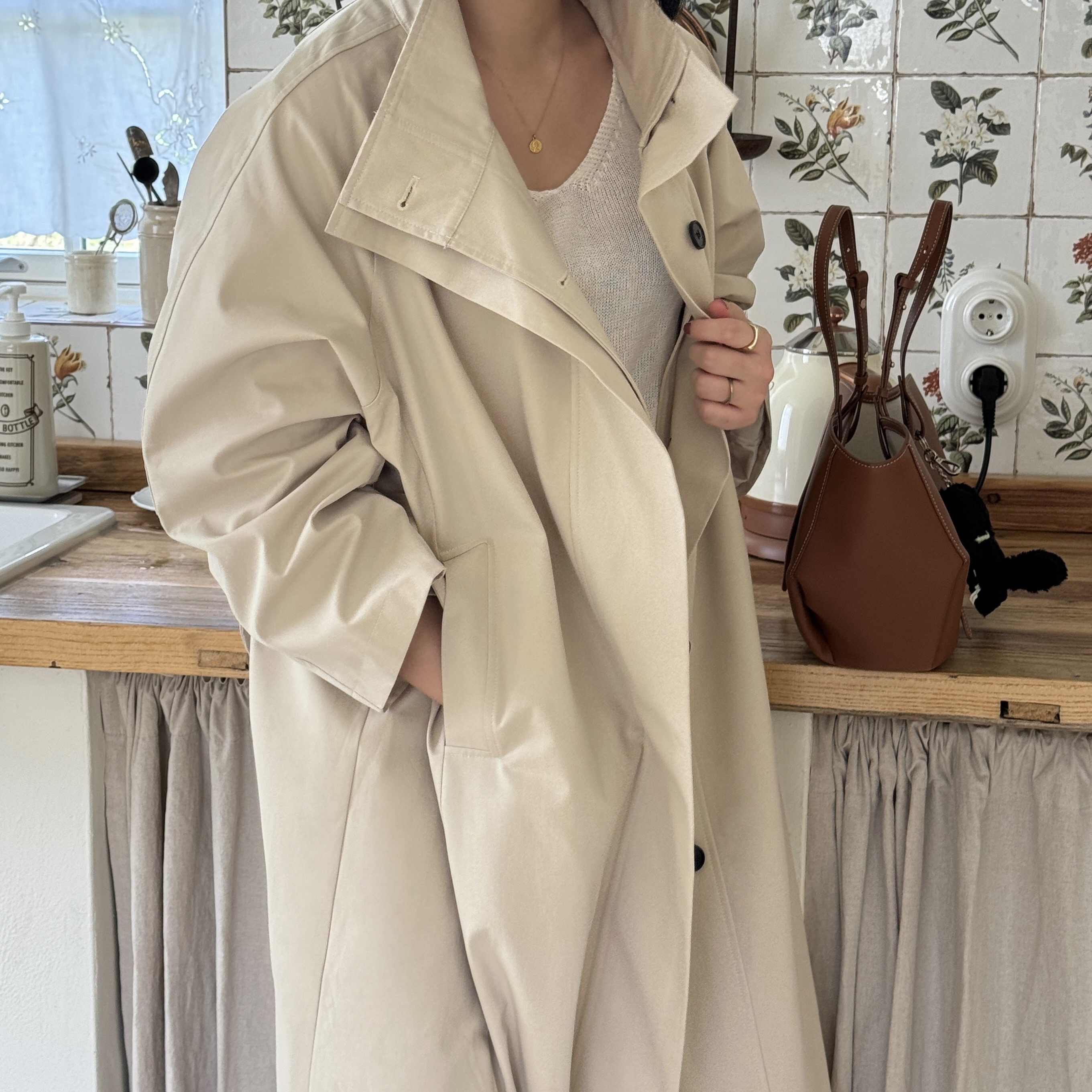 가을신상🍂  하이넥 오버핏 롱트렌치코트 상세 이미지 8