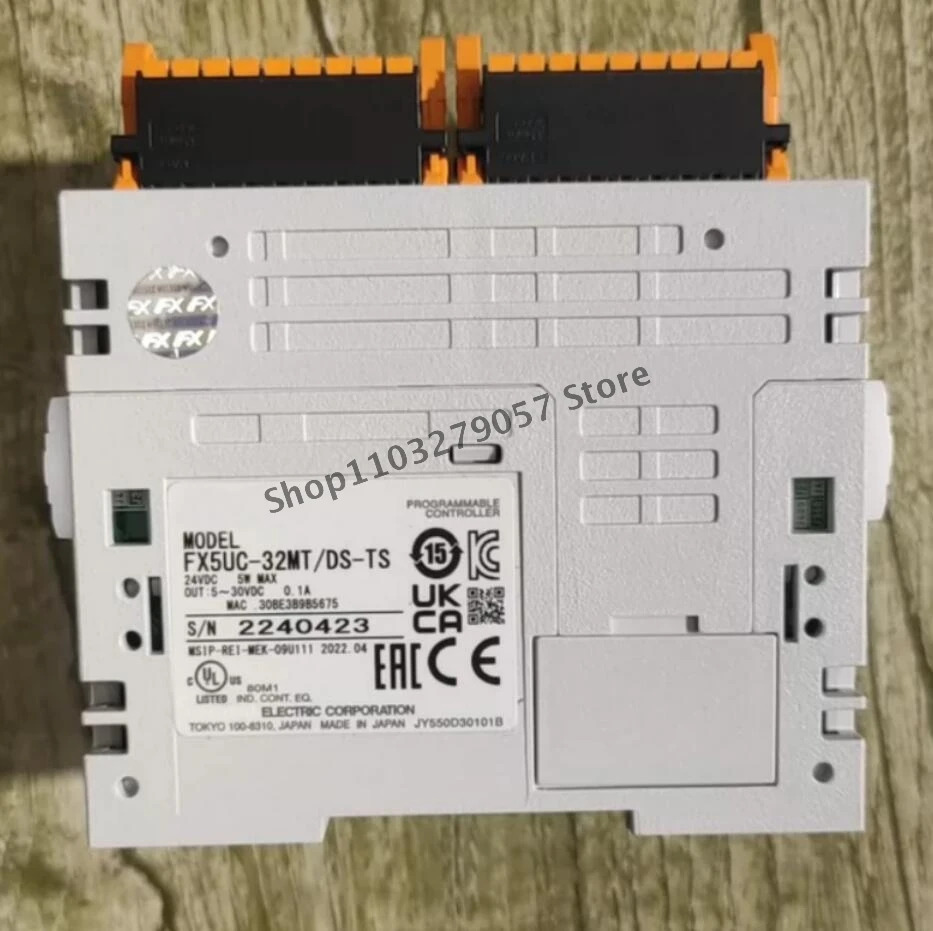 새 상PLC 모듈 FX5UC32MT/DS-TS FX5UC-32MT/DS-TS