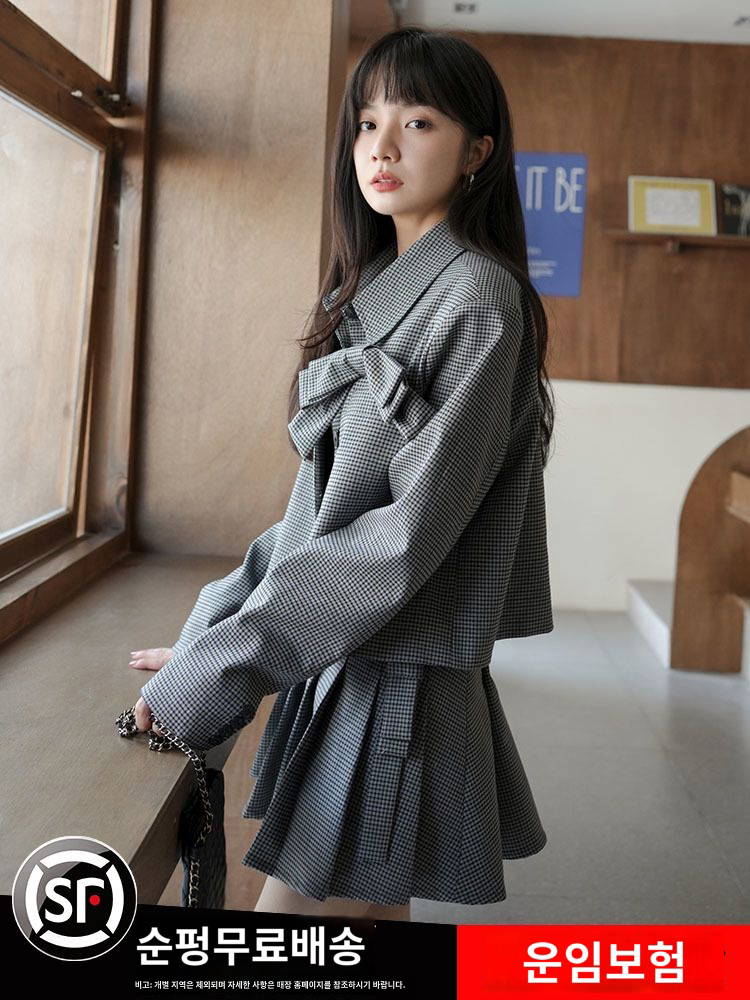 트렌디한 맞춤형 외출 레트로 디자인 정장 양복 : 젠디다린