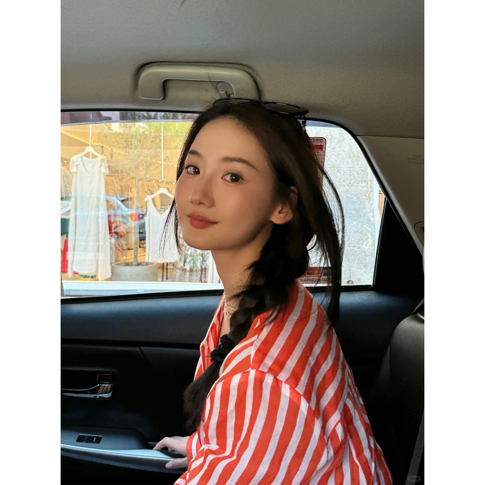 핑계고 57화 김나영 셔츠 블라우스 스트라이프 레드 의상 옷 패션 - 상세 이미지 2