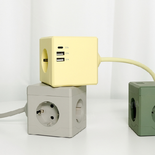 [케이블증정] 고용량 큐브 멀티탭 오브제 누전차단 USB 멀티탭 3구 콘센트 4000W 전선형 1.8m - 상품 이미지