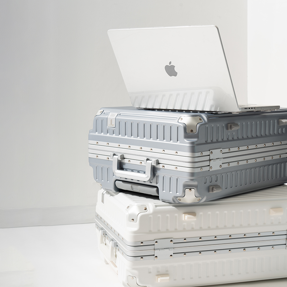 토부그 스틸 캐리어 기내용 대형 55cm 67cm(24인치) 77cm(28인치) 여행용가방