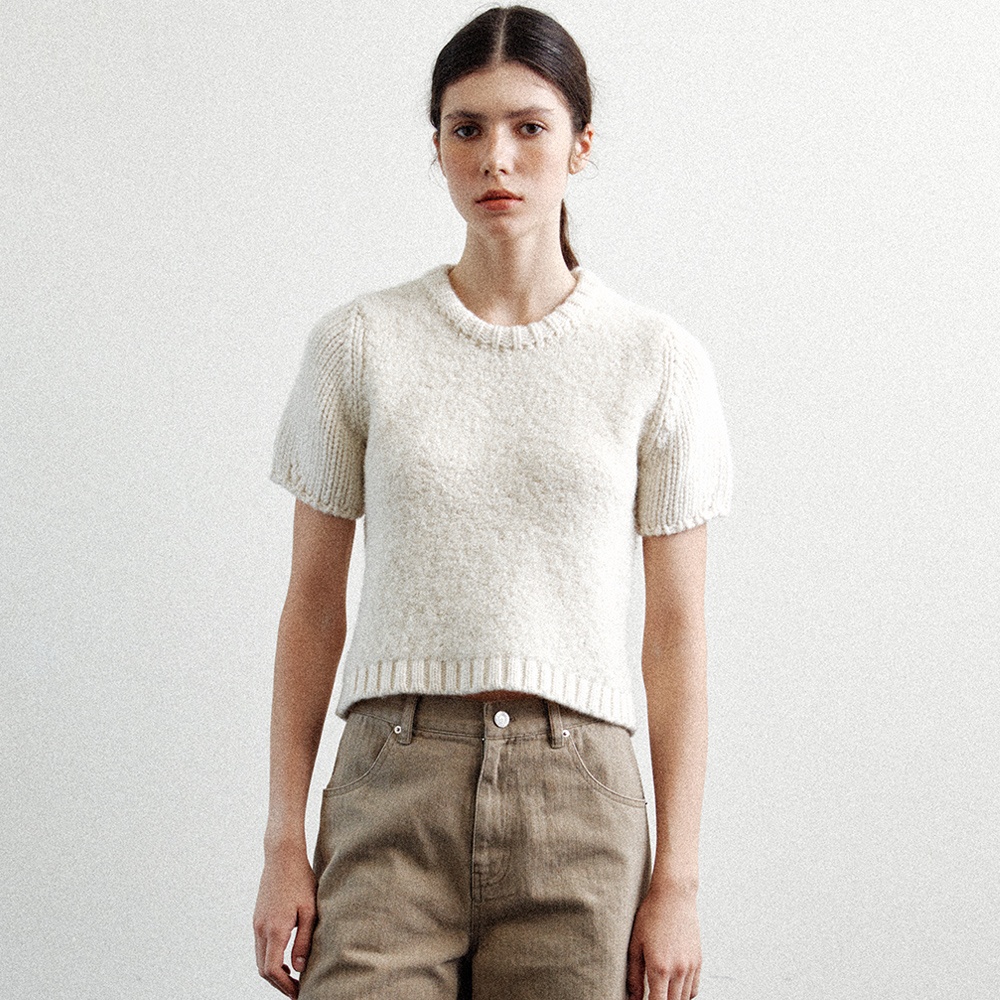 alpaca boucle knit short sleeves (ivory) - 메인 이미지