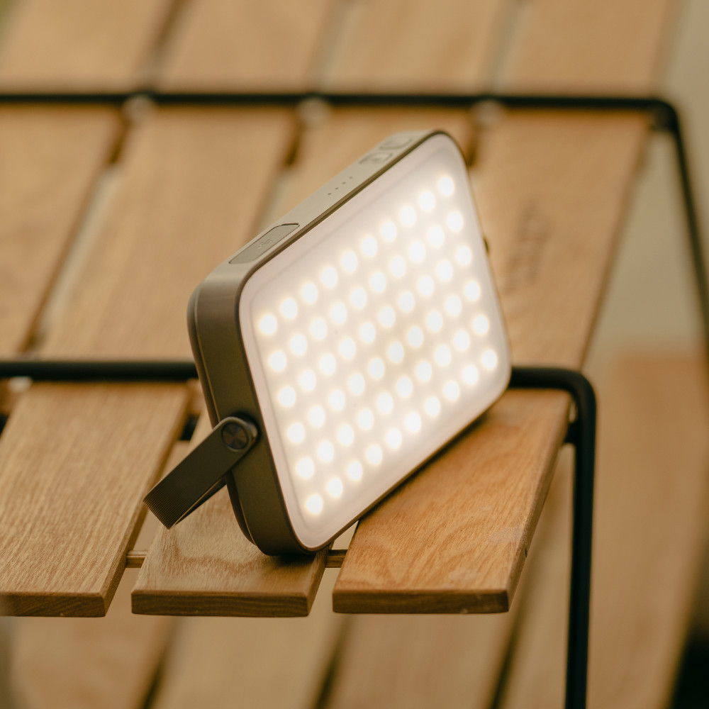 루메나 플러스 2 LED 캠핑랜턴 차박 충전식