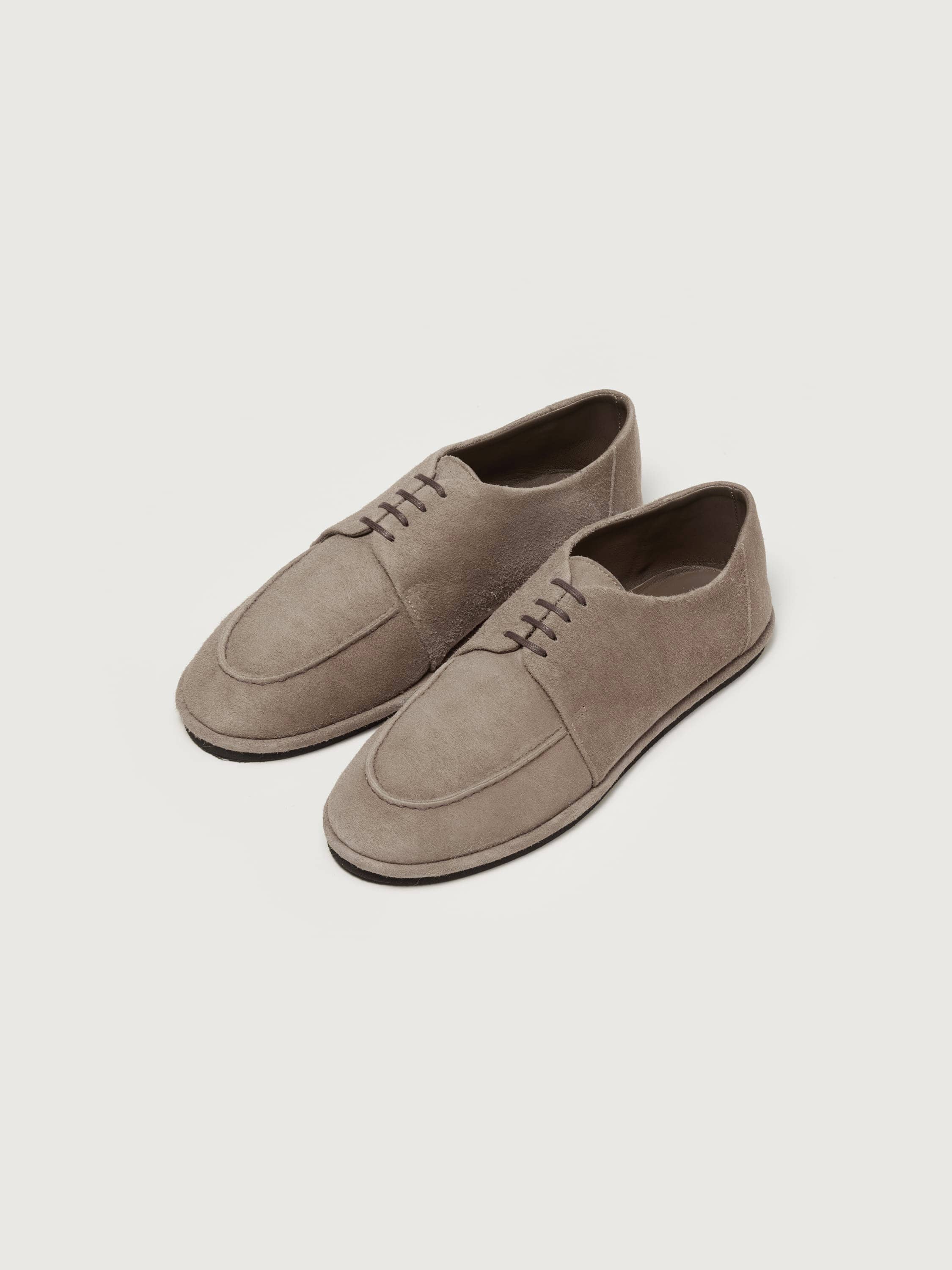오라리 AURALEE SUEDE SHOES 스웨이드 슈즈 단화 베이지 화이트 - 메인 이미지