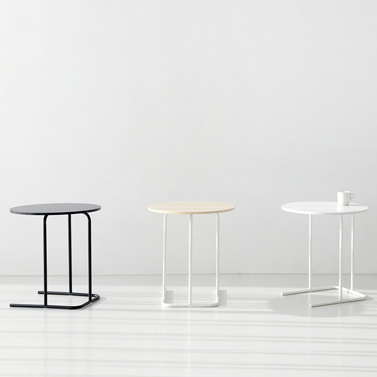 두게드 사이드테이블 원형 D55 내추럴 5940.8114