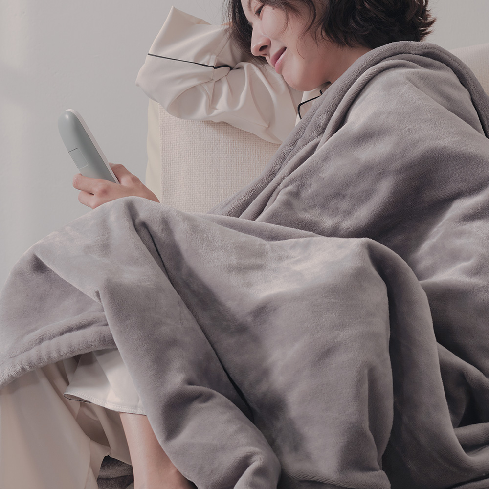 [9시간 온열] 허그밍 극세사 전기담요 이불 사무실 캠핑 발열 온열담요 열선 전자 1인용