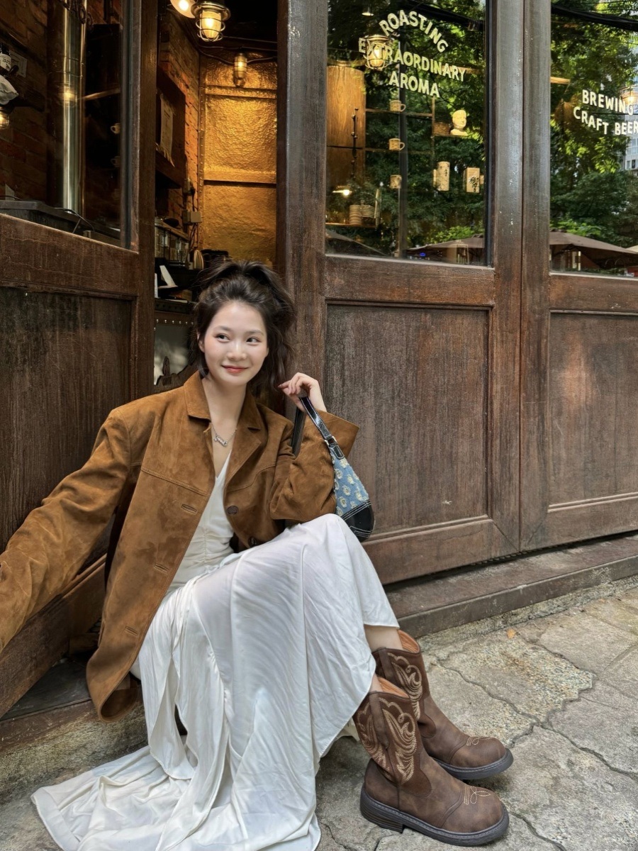정채연 자켓 블레이저 인스타그램 가죽 빅사이즈 의상 옷 패션 - 상세 이미지 3