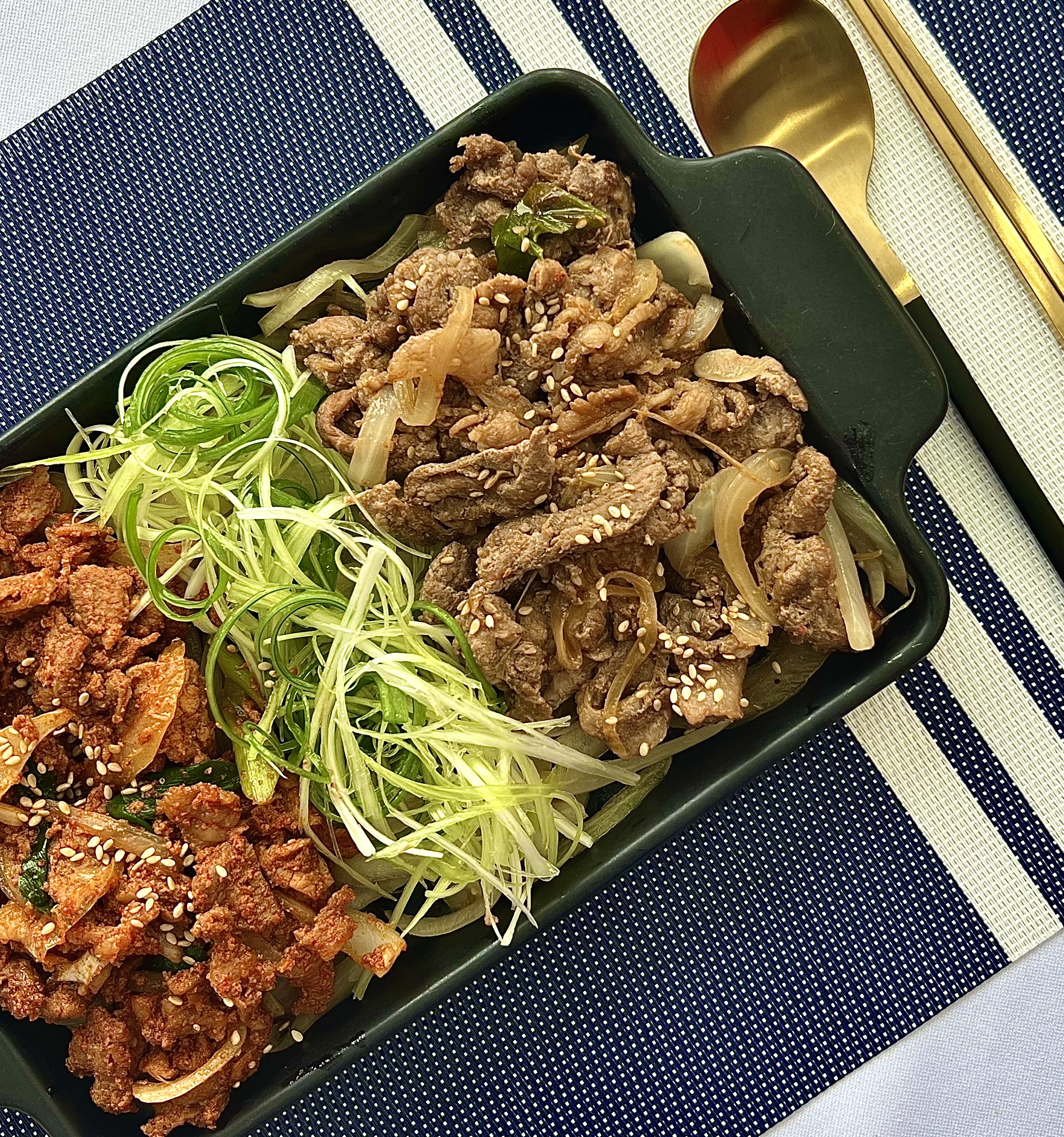갈비아저씨 양념육 돼지목전지 양념 왕구이 2팩 300G+300G - 상세 이미지 2