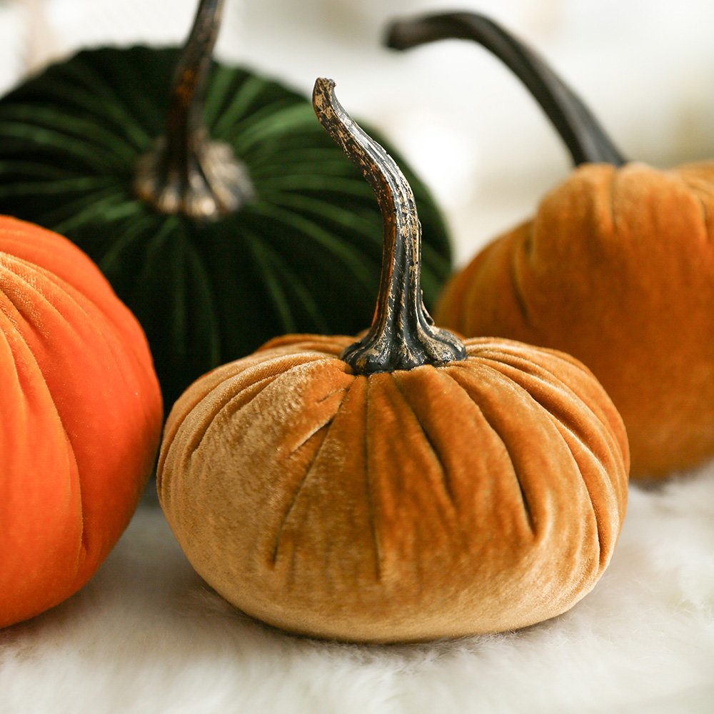벨벳 펌킨 호박 쿠션 모형 카페 크리스마스 인테리어 장식 소품 오너먼트 꾸미기 15cm