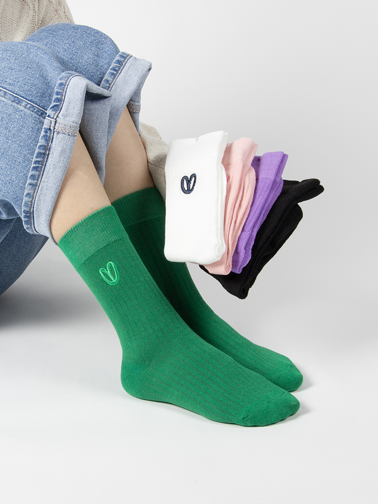여성 하트 자수 골지 양말