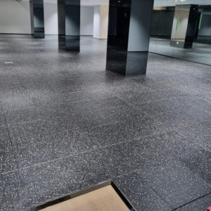 방음매트 소음방지 홈짐 헬스 운동기구 런닝머신 매트 15T 운동러 솔직 후기 | 실사용 리뷰 - 상품 이미지 4