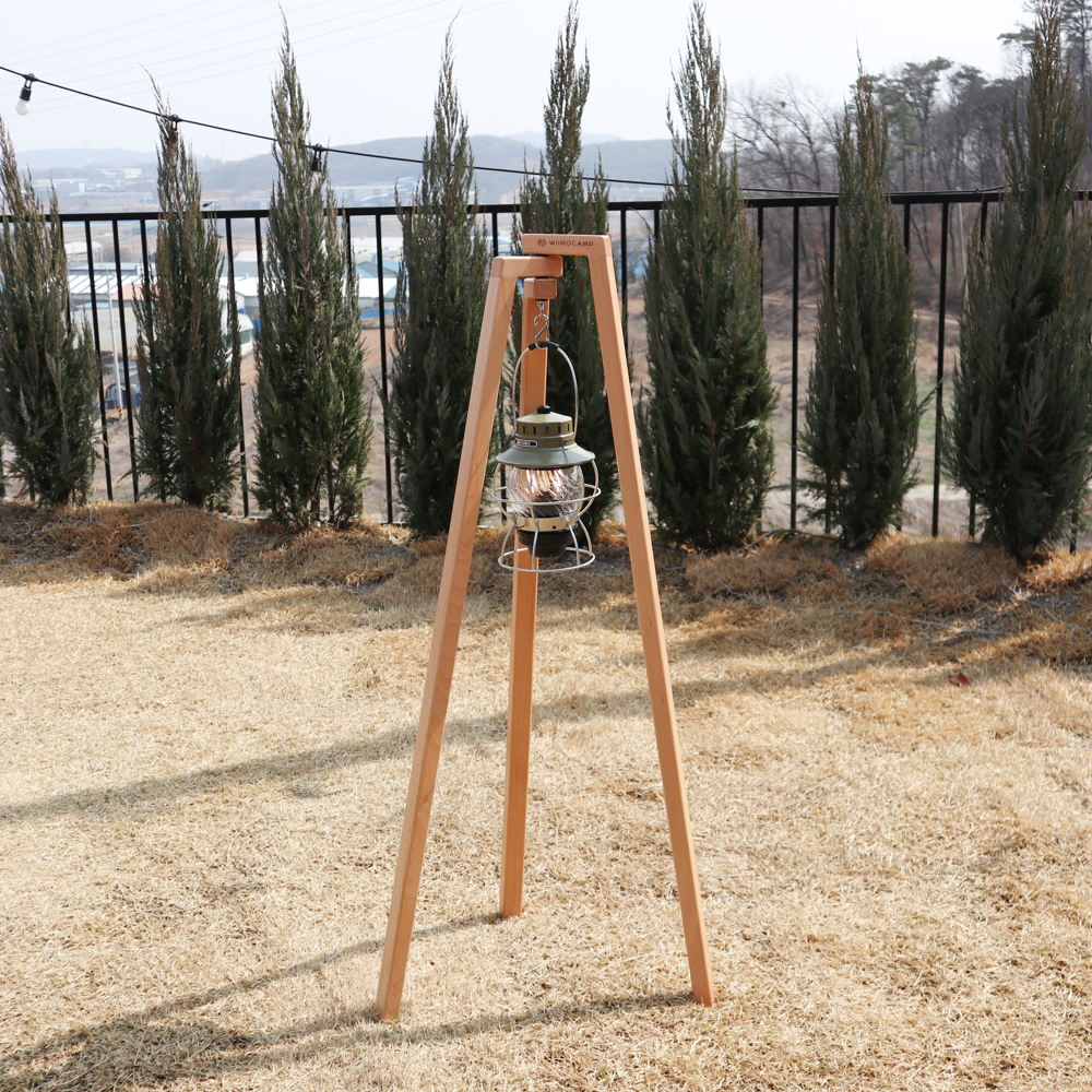 위모캠 랜턴 스탠드 캠핑 조명 거치대 삼각대 램프 걸이 파일드라이버 원목