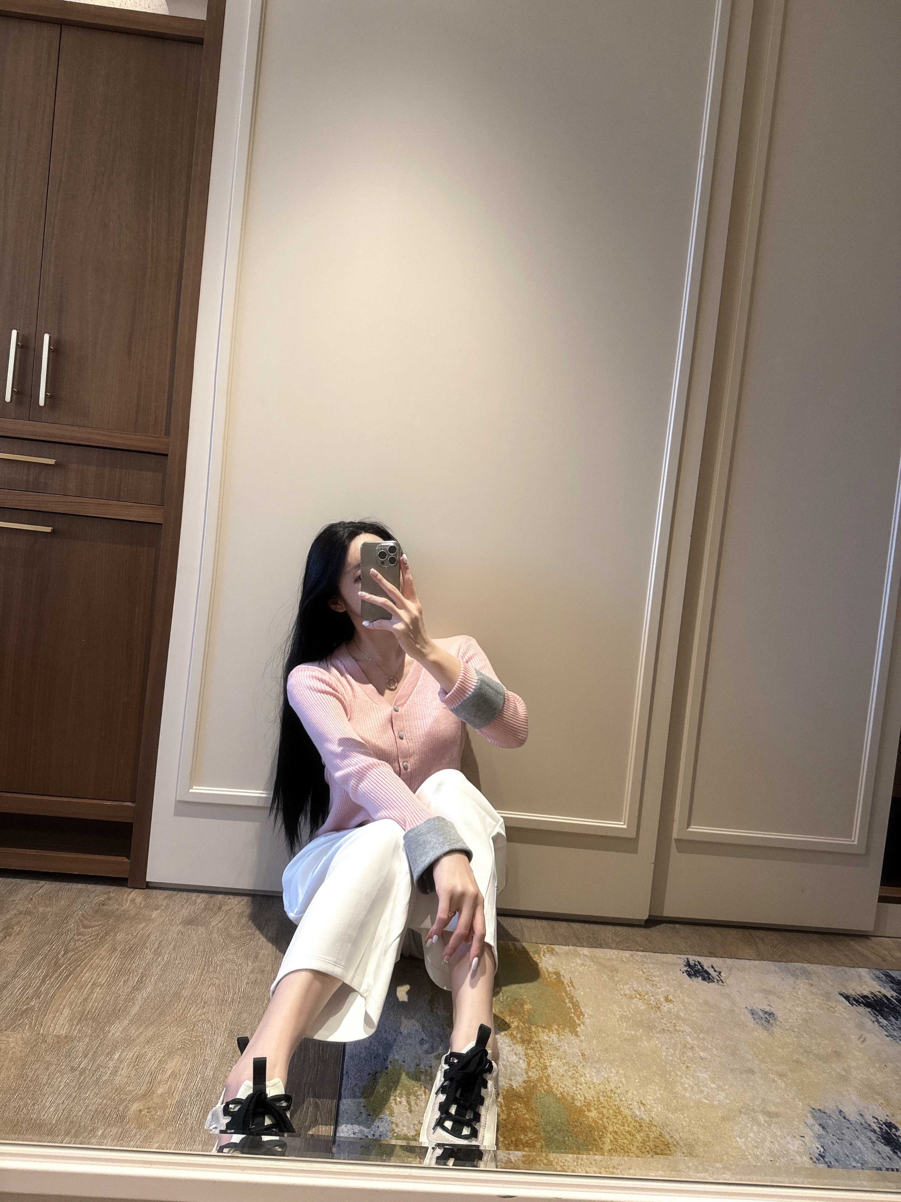 [블랙핑크/왕강추💕] 여리 소매 배색 단추 가디건 (수입) 상세 이미지 21