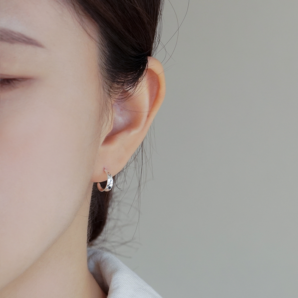 실버925 달 민자 스터드 은 귀걸이 볼드 - 상세 이미지 4