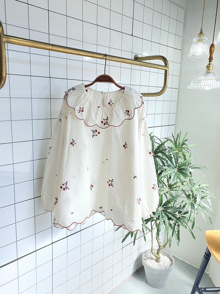 자수 카라 면 블라우스