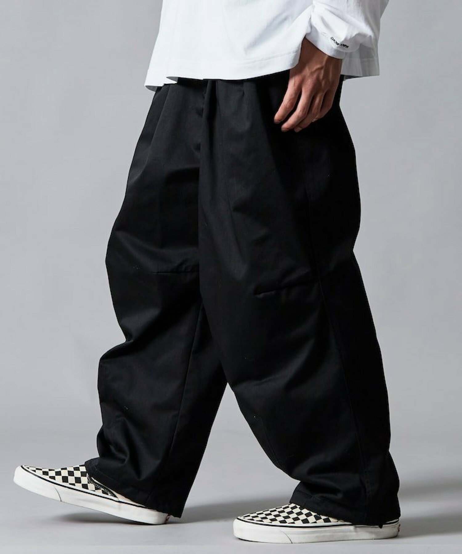 프릭스 스토어 FREAK'S STORE 와이드 실루엣 밀리터리 서커스 스노우 팬츠 3컬러 - 메인 이미지
