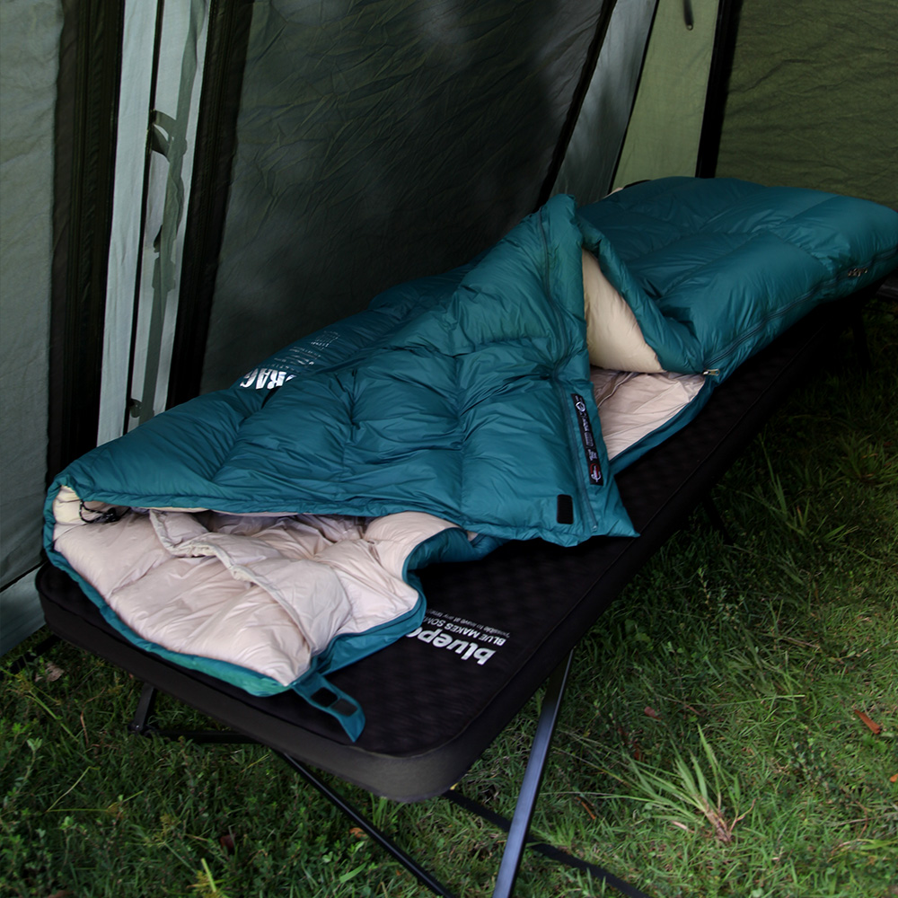 어반캠퍼 다우니페더 드래그 덕다운 캠핑 침낭 오리털 충전재 1800g, 터키그린