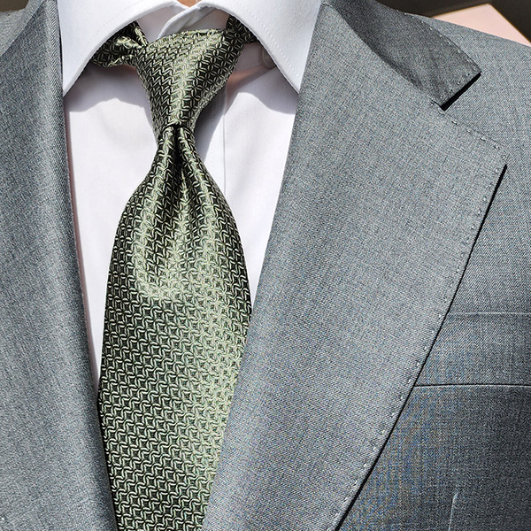 제임스핏 세련된 디자인 스퀘어 패턴 남성 정장 명품넥타이 연그린