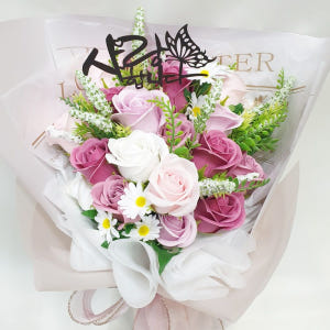 생일 축하 꽃다발 졸업식꽃다발 공연 결혼기념일 부모님 생신 출산 솔직 후기 | 실사용자 리뷰 분석 - 상품 이미지 1