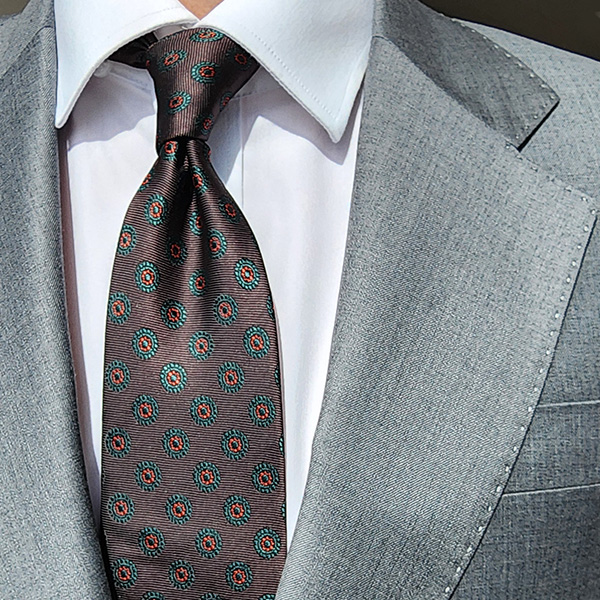 제임스핏 유럽감성 도트무늬 남성 고급 정장넥타이 다크브라운 그린 레드 혼합