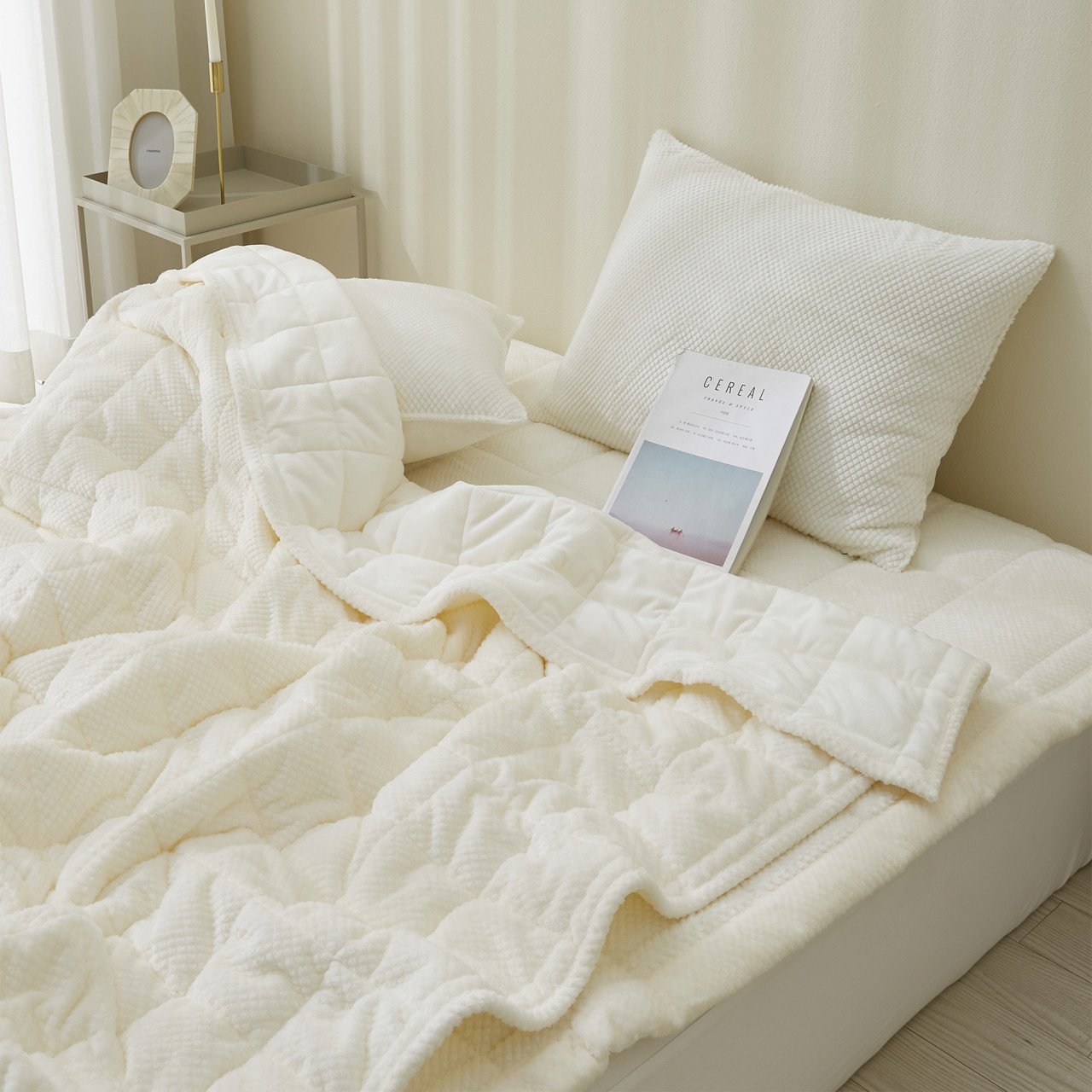 집앤콕 극세사이불 모달 겨울 차렵 경량 모던S