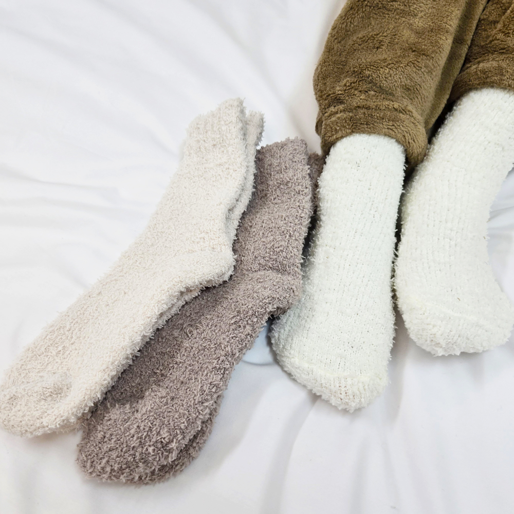 여성 겨울 수면 양말 보온 귀여운 무지 털양말 수족냉증 선물 흰색 무압박