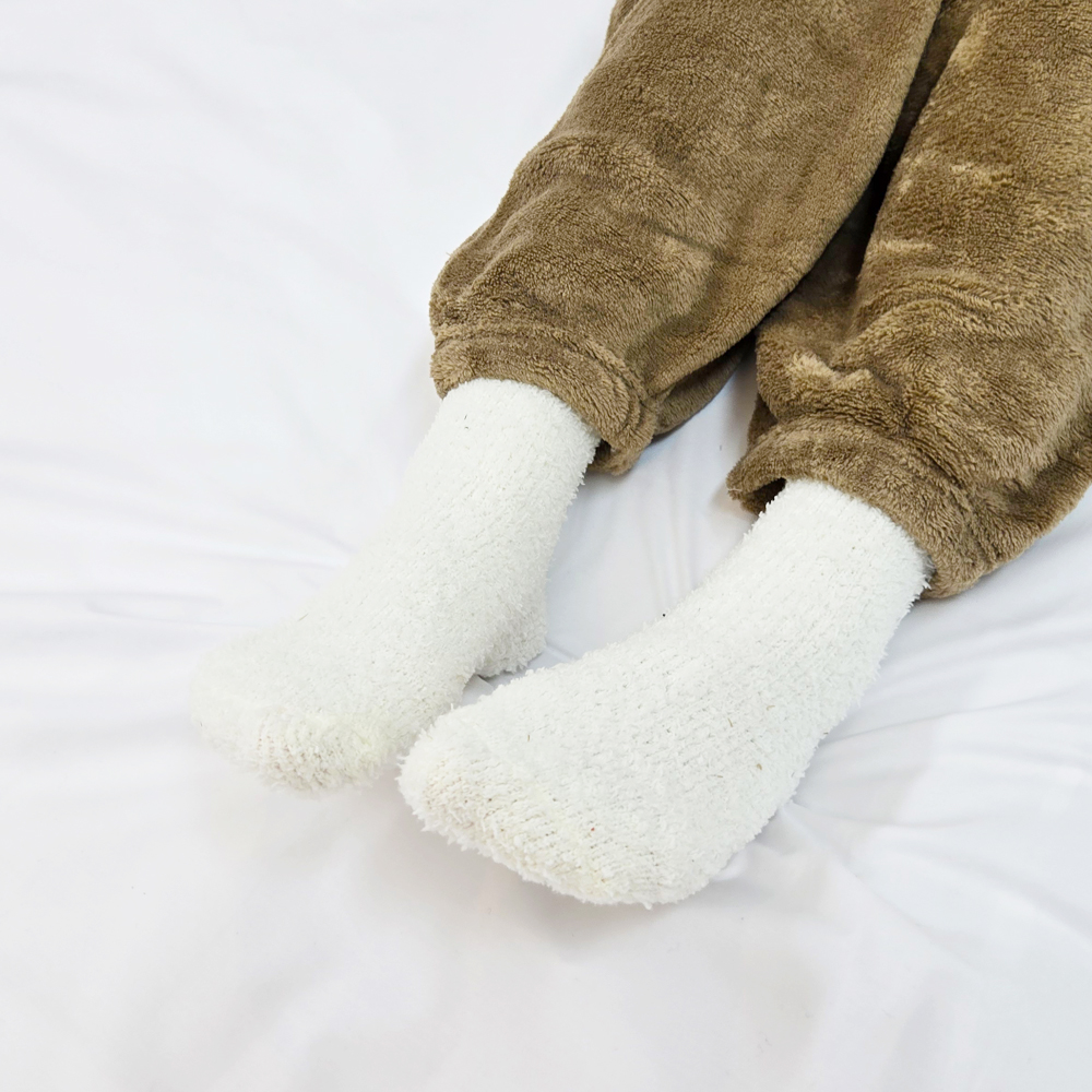 여성 겨울 수면 양말 보온 귀여운 무지 털양말 수족냉증 선물 흰색 무압박