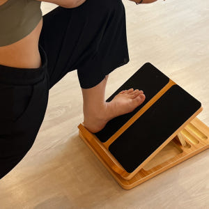 힐스텝 종아리 스트레칭보드 레그릴렉서 발목 경사대 다리 운동 기구 아킬레... 운동러 솔직 후기 | 실사용 리뷰 - 상품 이미지 1